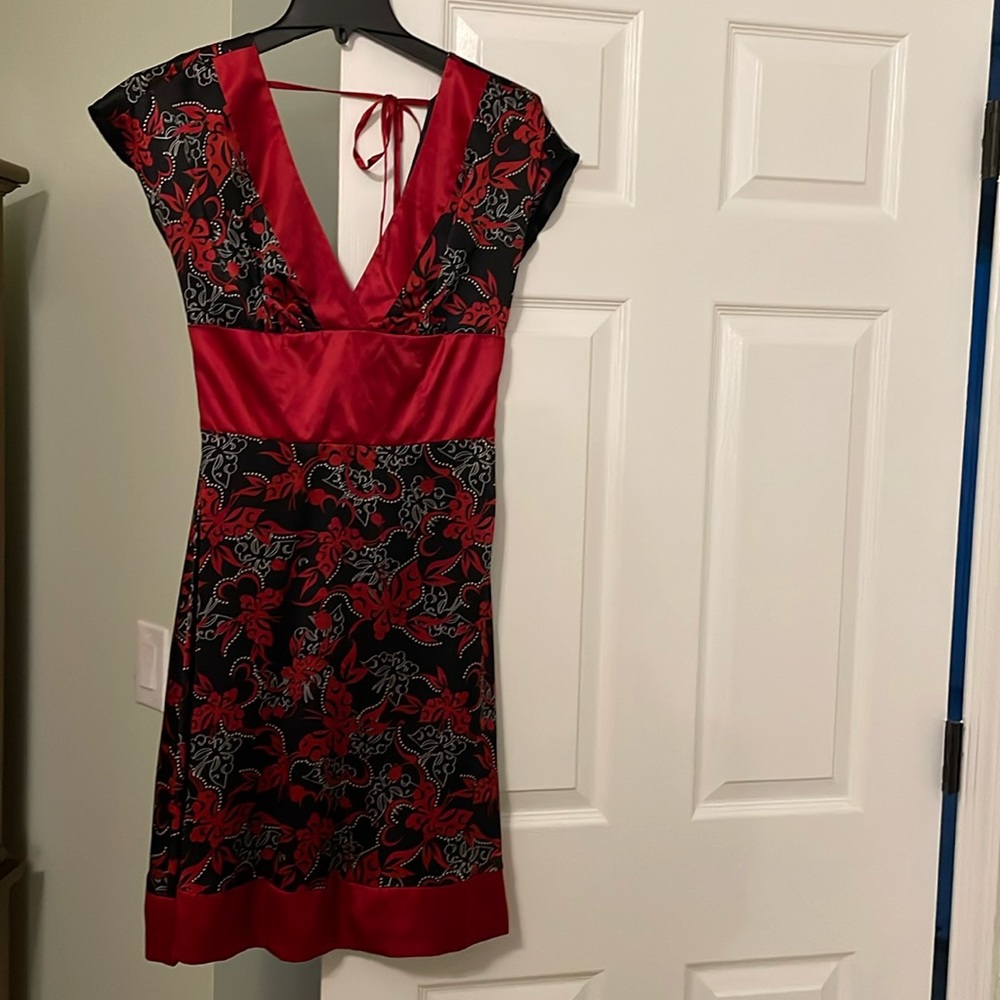 Bebe dress
